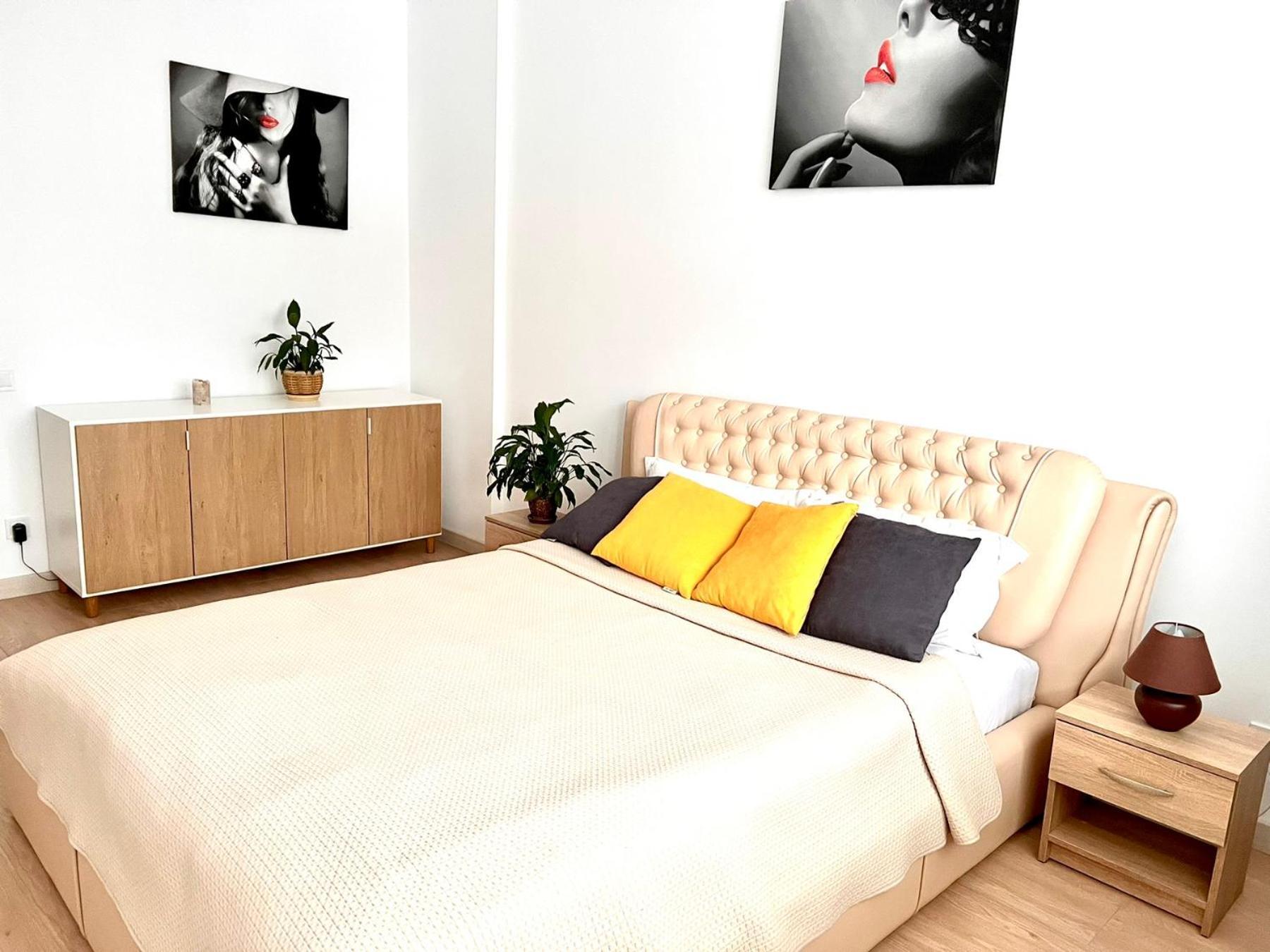 Osapart Comfortable Apartment In A Complex Great Britain リヴィウ エクステリア 写真